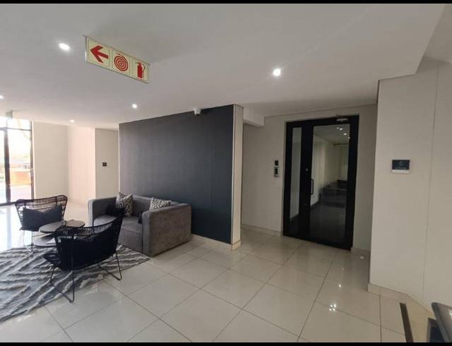 BUSINESS PROPERTY TO RENT IN BRYANSTON